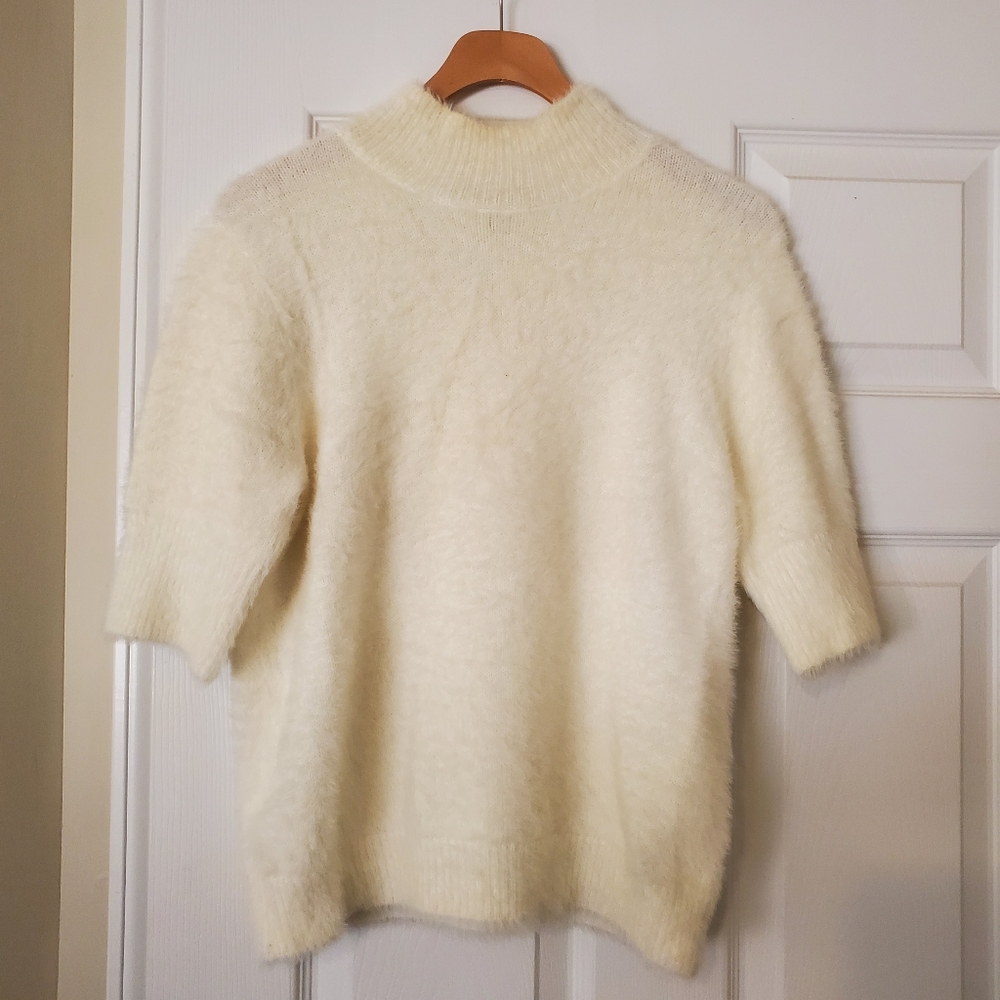 Marled Reunited Clothing Fluffy Short Sleeve Shirt size M